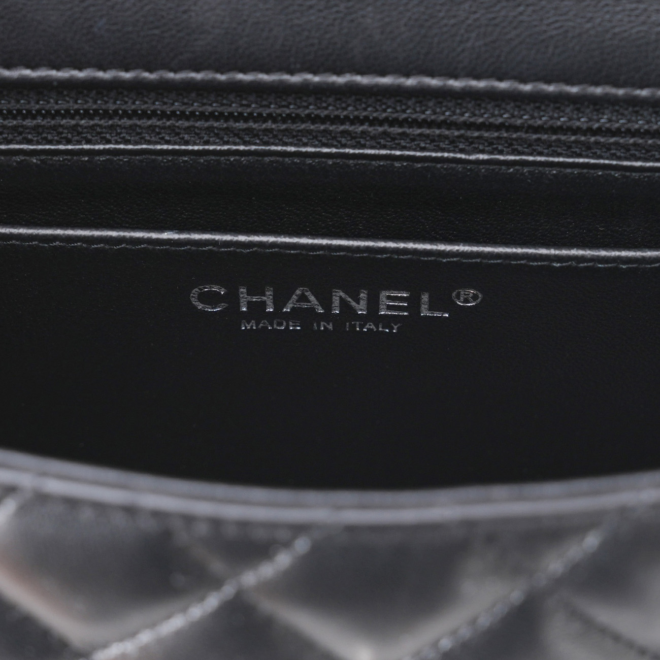 CHANEL(USED)샤넬 램스킨 클래식 쁘띠삭