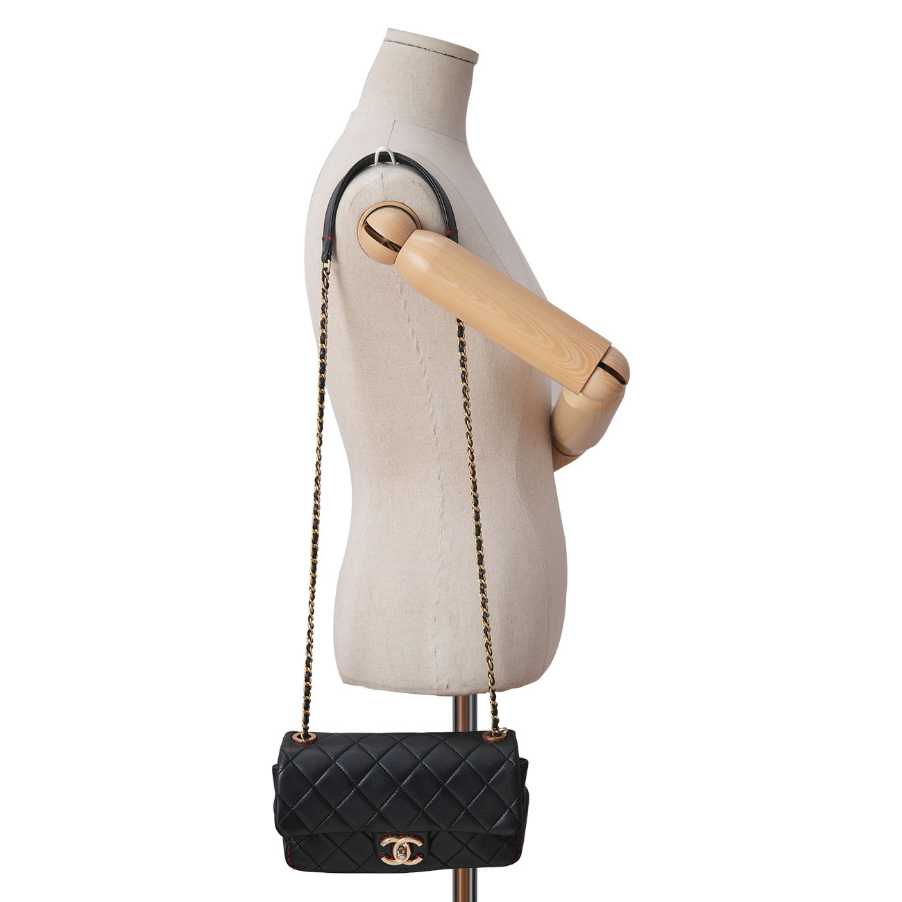 CHANEL(USED)샤넬 시즌 램스킨 스티치 체인백