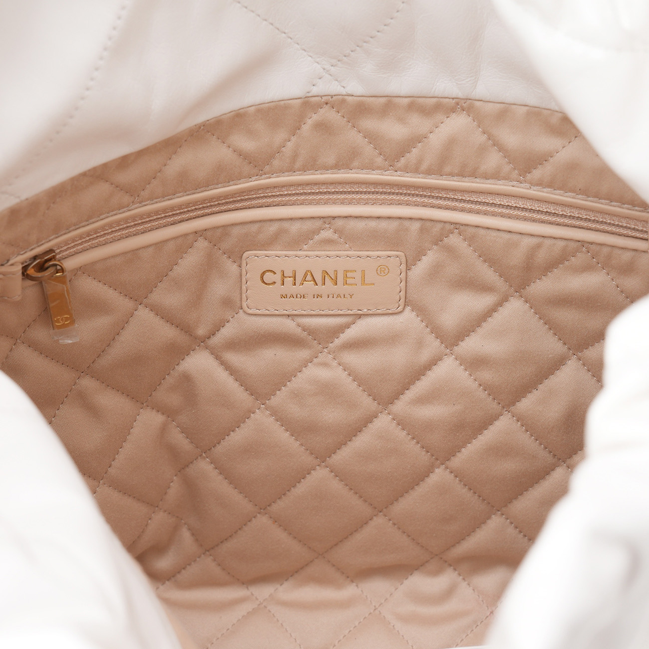 CHANEL(USED)샤넬 22백 미듐