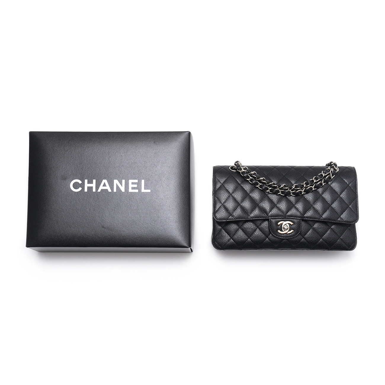 CHANEL(USED)샤넬 캐비어 클래식 미듐 플랩백