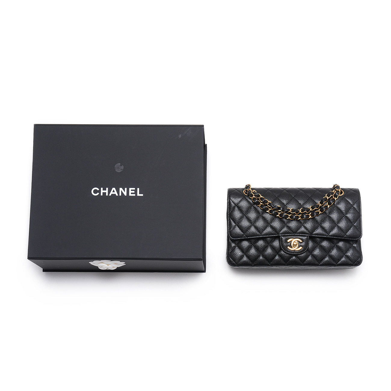 CHANEL(USED)샤넬 캐비어 클래식 미듐 플랩백