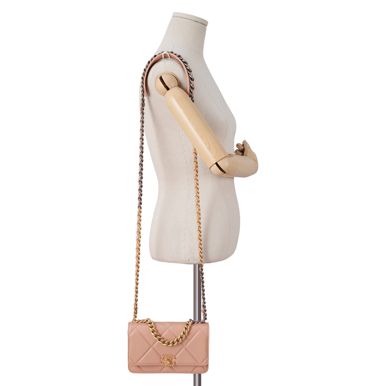 CHANEL(USED)샤넬 19 WOC