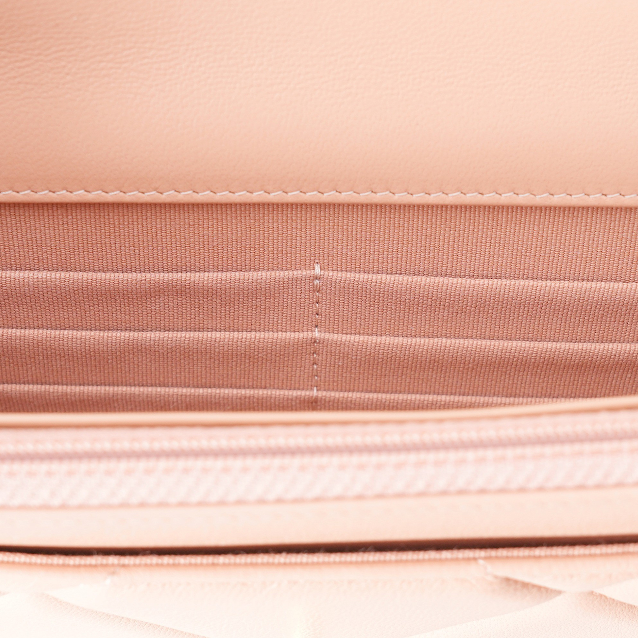 CHANEL(USED)샤넬 19 WOC