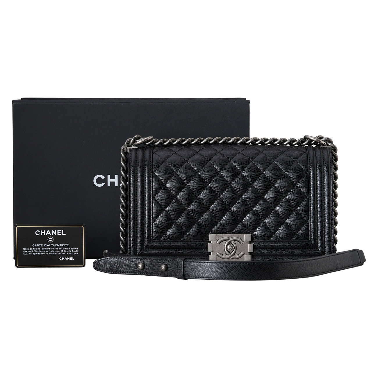 CHANEL(USED)샤넬 캐비어 보이샤넬 미듐 플랩백