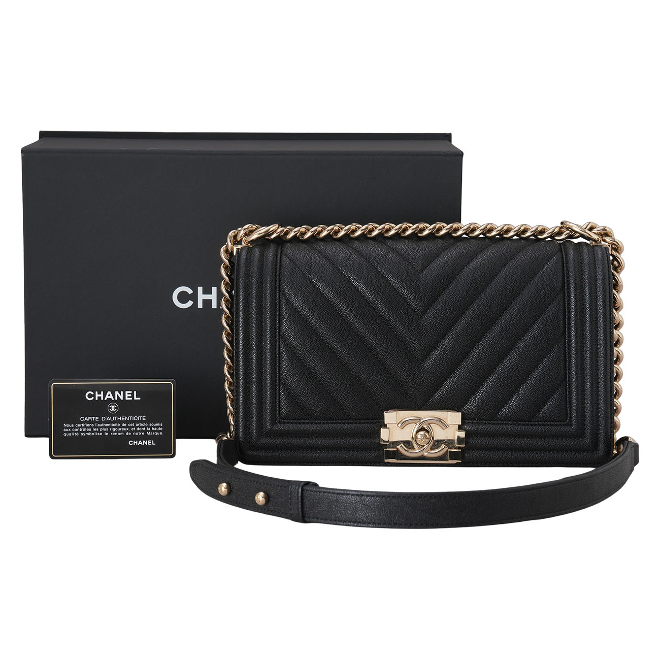 CHANEL(USED)샤넬 캐비어 보이샤넬 쉐브론 미듐 플랩백