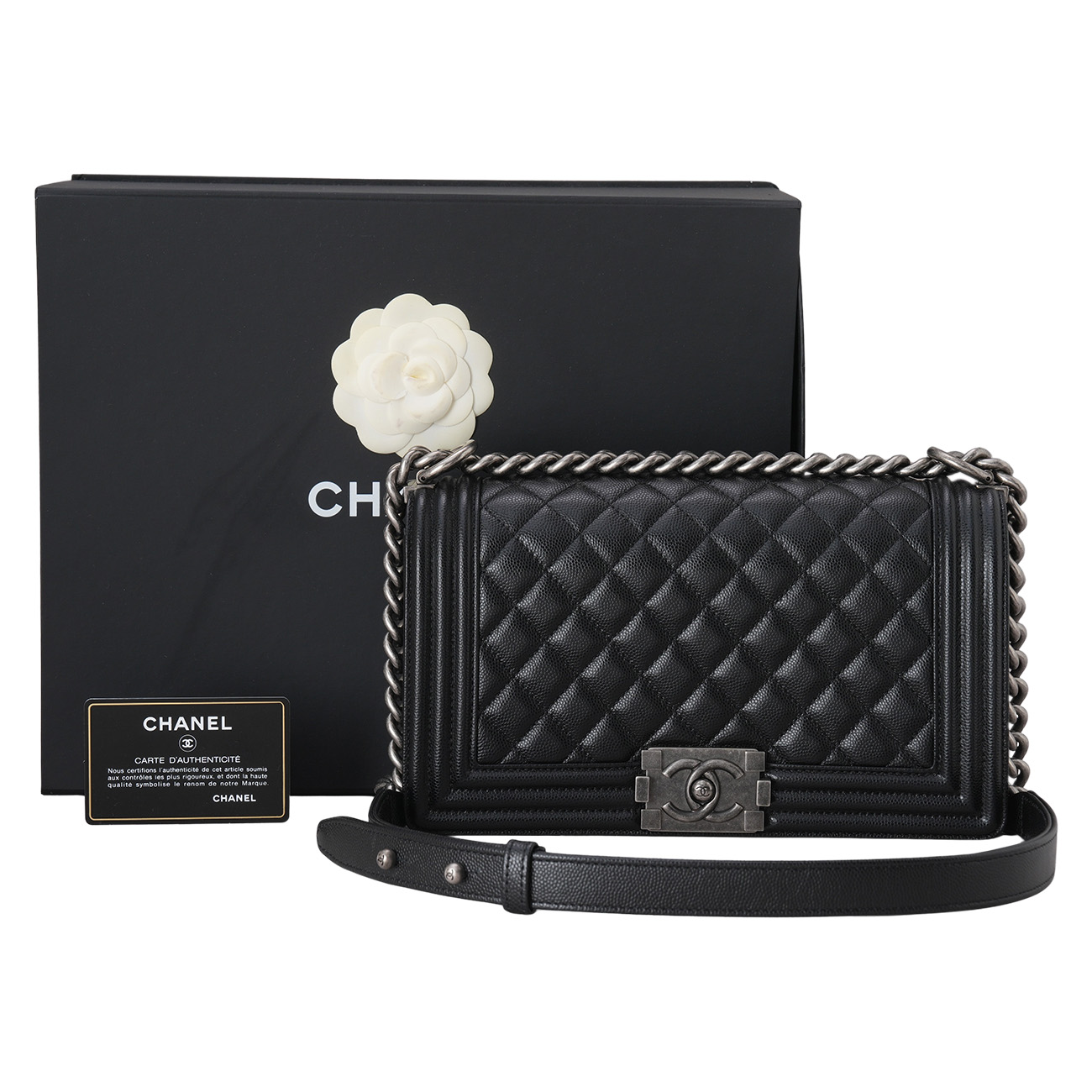 CHANEL(USED)샤넬 캐비어 보이샤넬 미듐 플랩백
