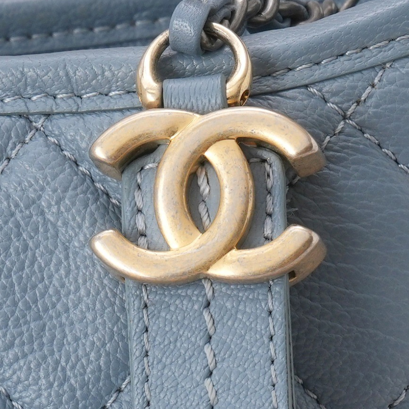 CHANEL(USED)샤넬 그라데이션 페이던트 가브리엘 호보 라지