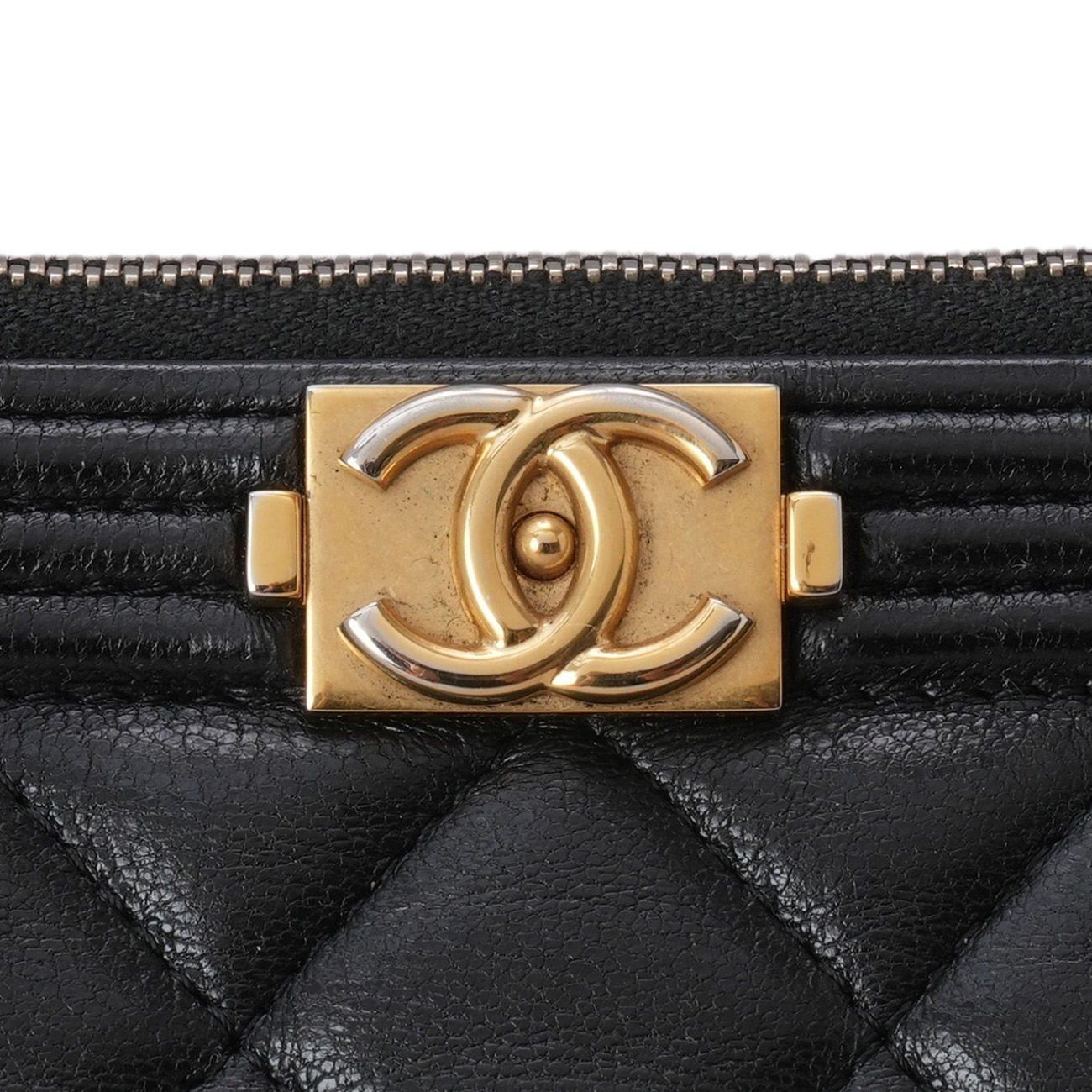 CHANEL(USED)샤넬 램스킨 보이샤넬 클러치 뉴미듐