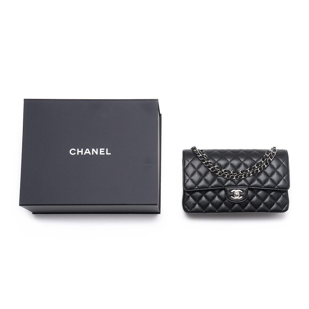 CHANEL(USED)샤넬 캐비어 클래식 미듐 플랩백