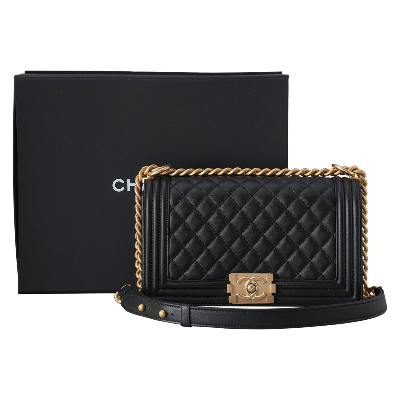 CHANEL(USED)샤넬 카프스킨 보이샤넬 미듐 플랩백