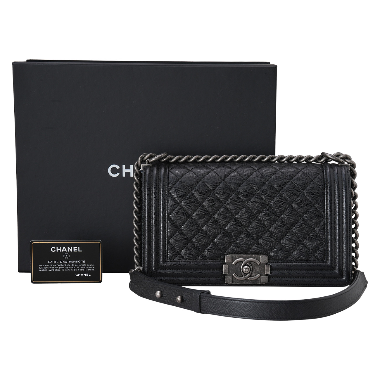 CHANEL(USED)샤넬 A67086 캐비어 보이샤넬 미듐 플랩백