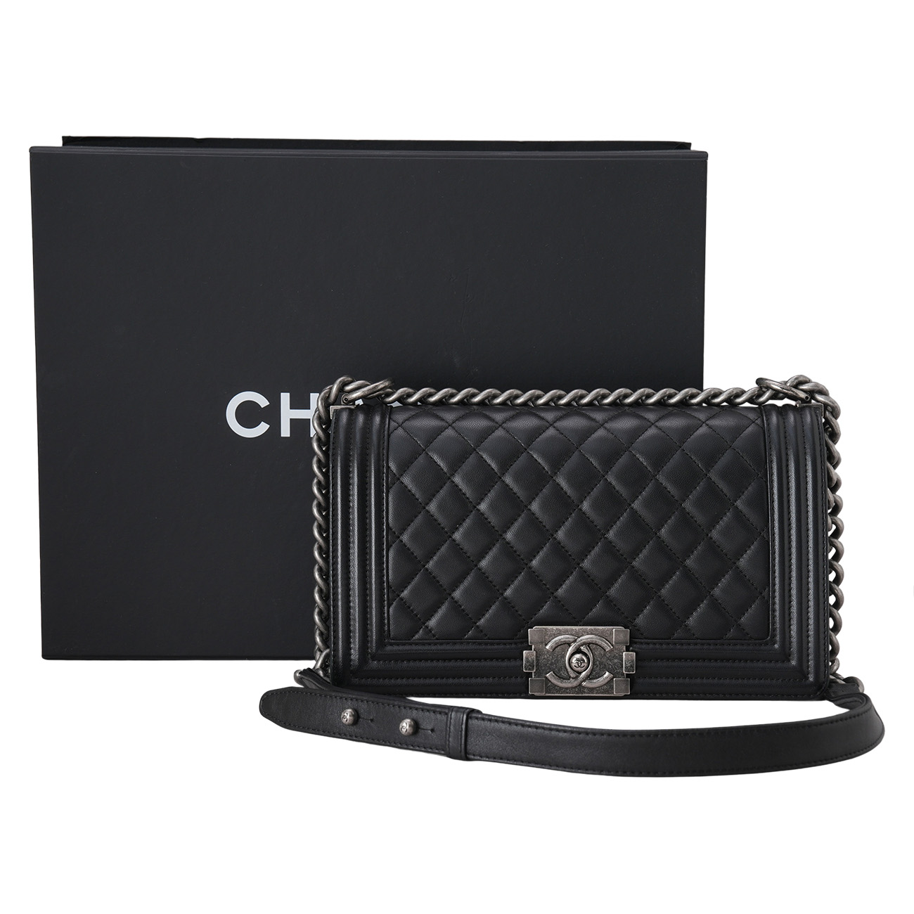 CHANEL(USED)샤넬 램스킨 보이샤넬 미듐