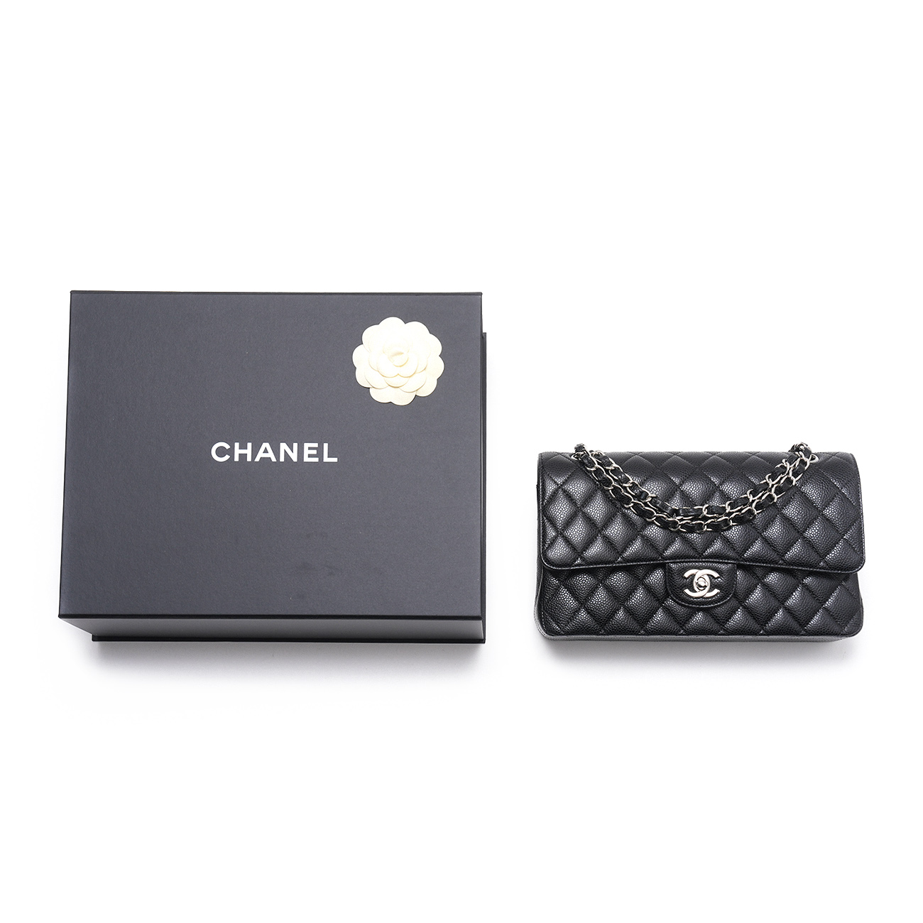 CHANEL(USED)샤넬 A01112 캐비어 클래식 미듐 플랩백