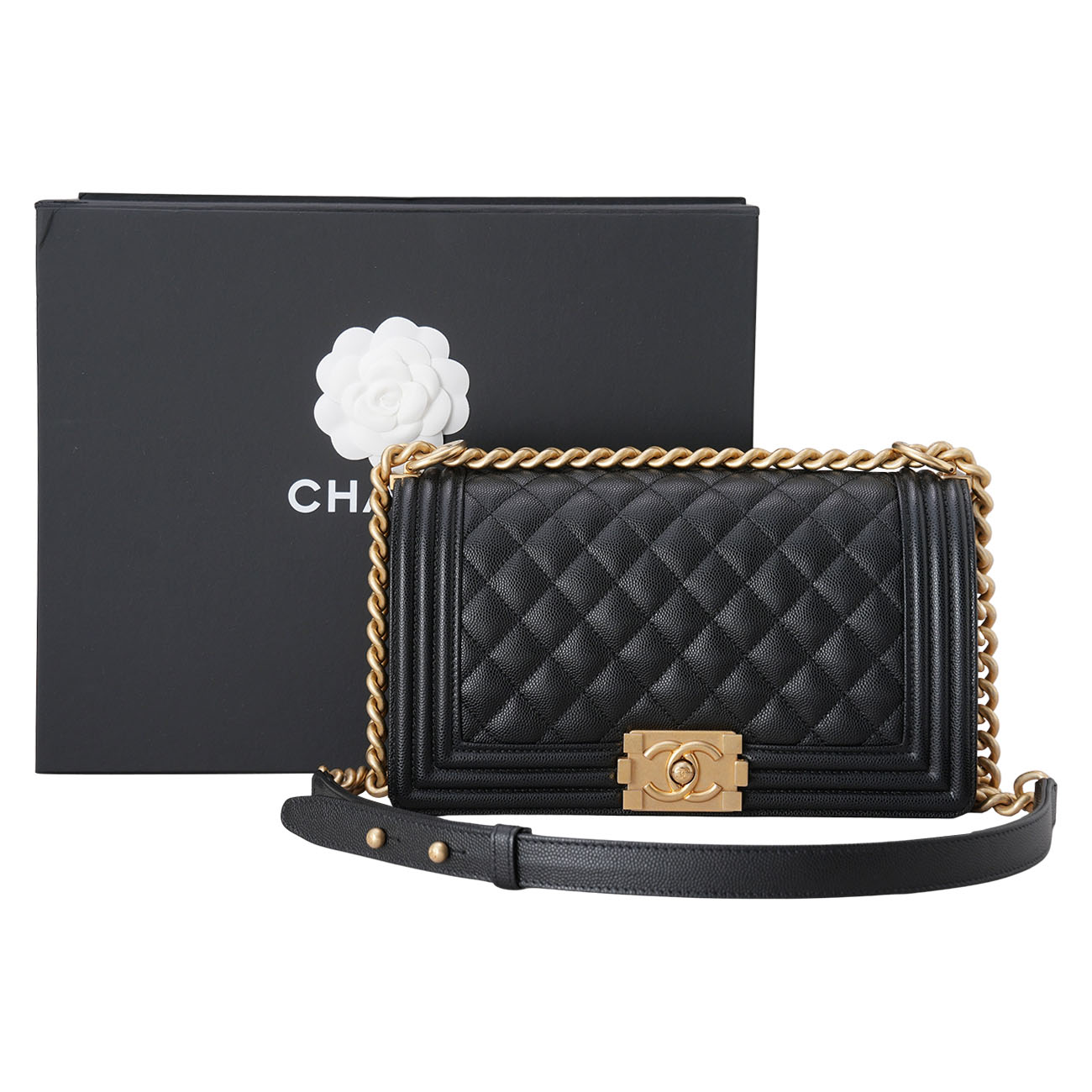 CHANEL(USED)샤넬 보이샤넬 미듐 플랩백