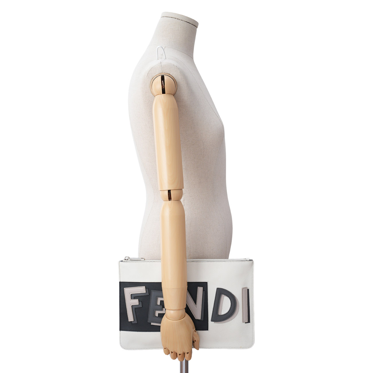 FENDI(USED)펜디 7N0078 로고 클러치