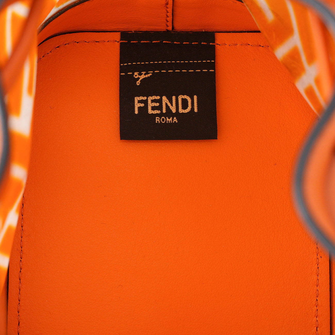 FENDI(USED)펜디 8BS010 PVC 몬트레조 미니 버킷백