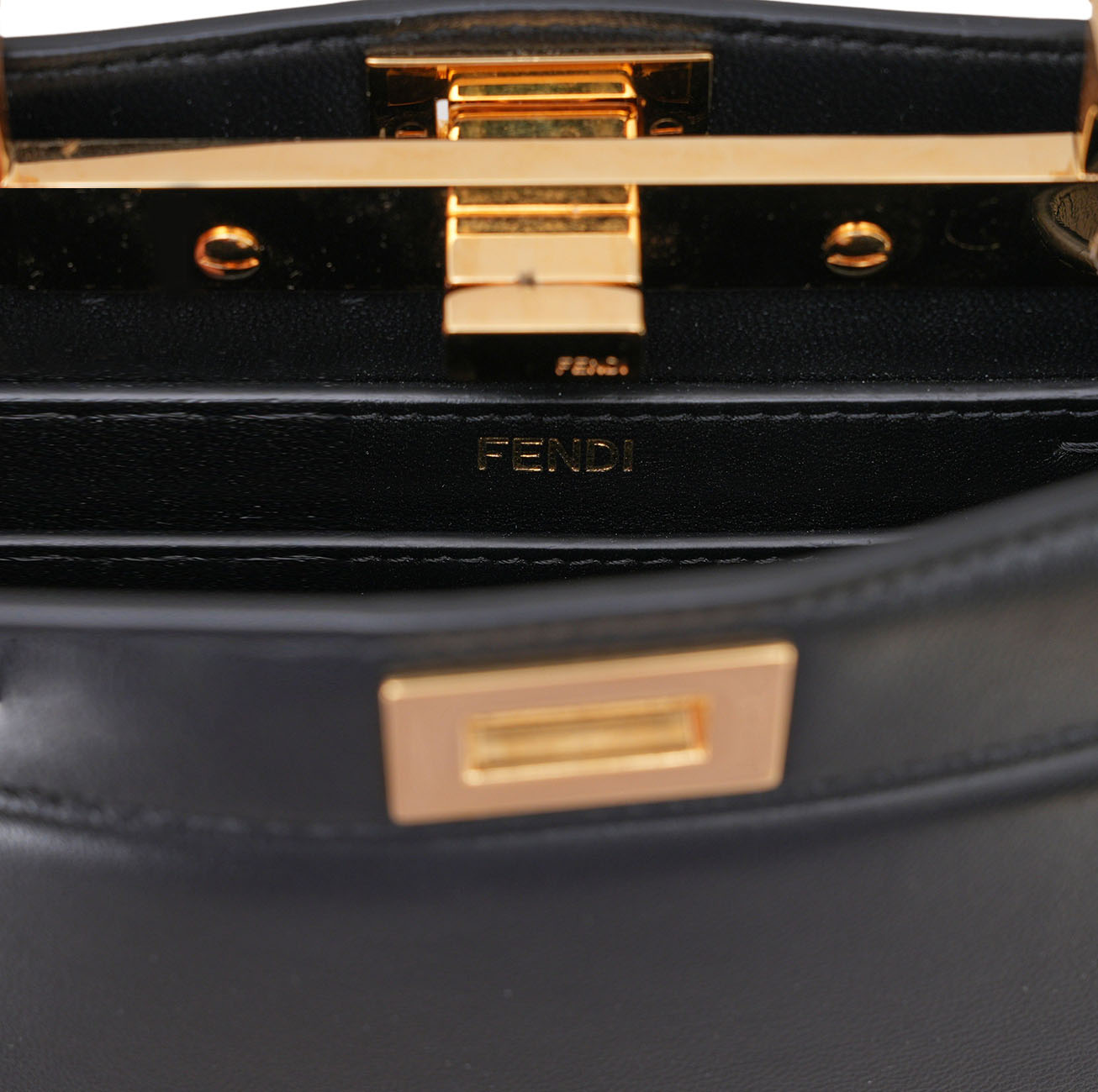 FENDI(USED)펜디 8BN335 피카부 I SEE YOU 쁘띠