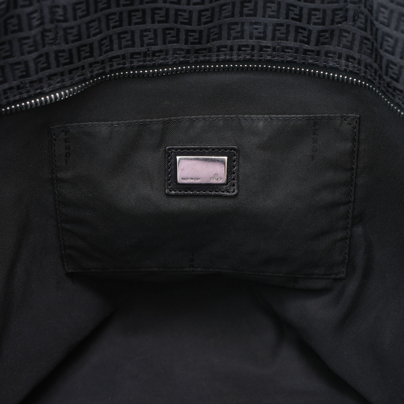 FENDI(USED)펜디 패브릭 쇼퍼백