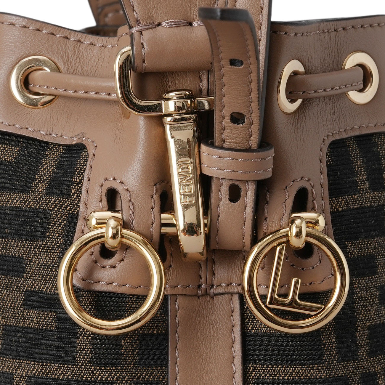 FENDI(USED)펜디 8BS093 몬트레조 버킷