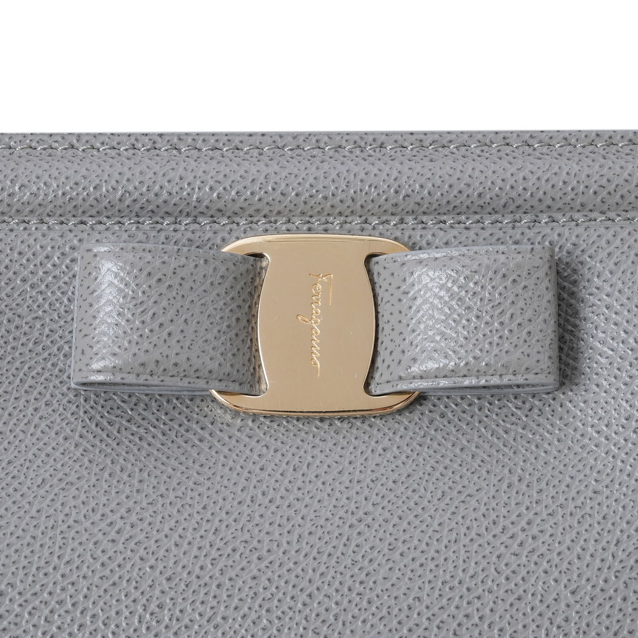 FERRAGAMO(USED)페레가모 바라리본 체인백