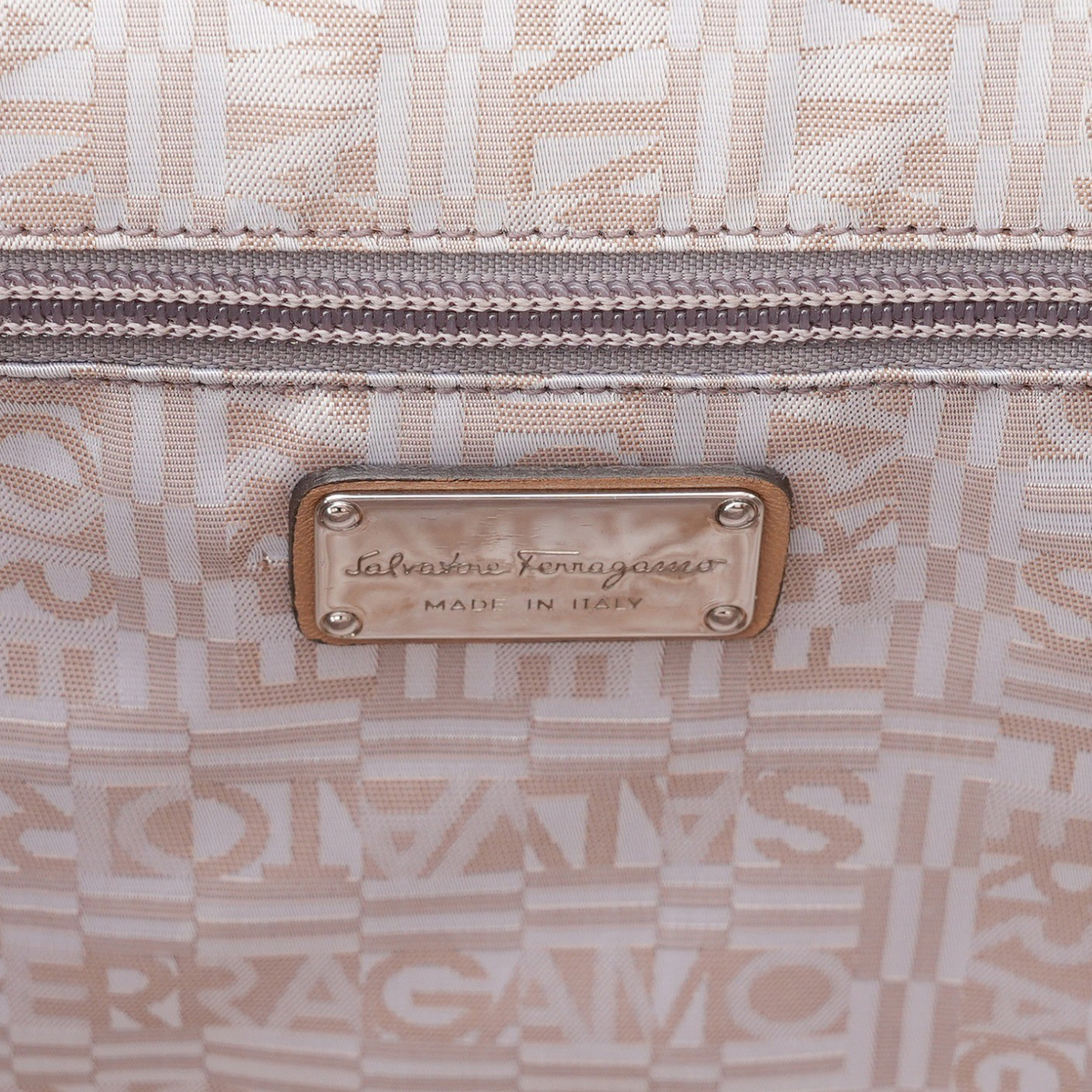 FERRAGAMO(USED)페레가모 토트백