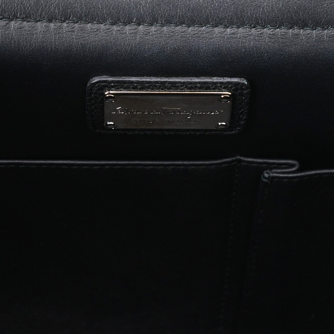 FERRAGAMO(USED)페레가모 소피아백