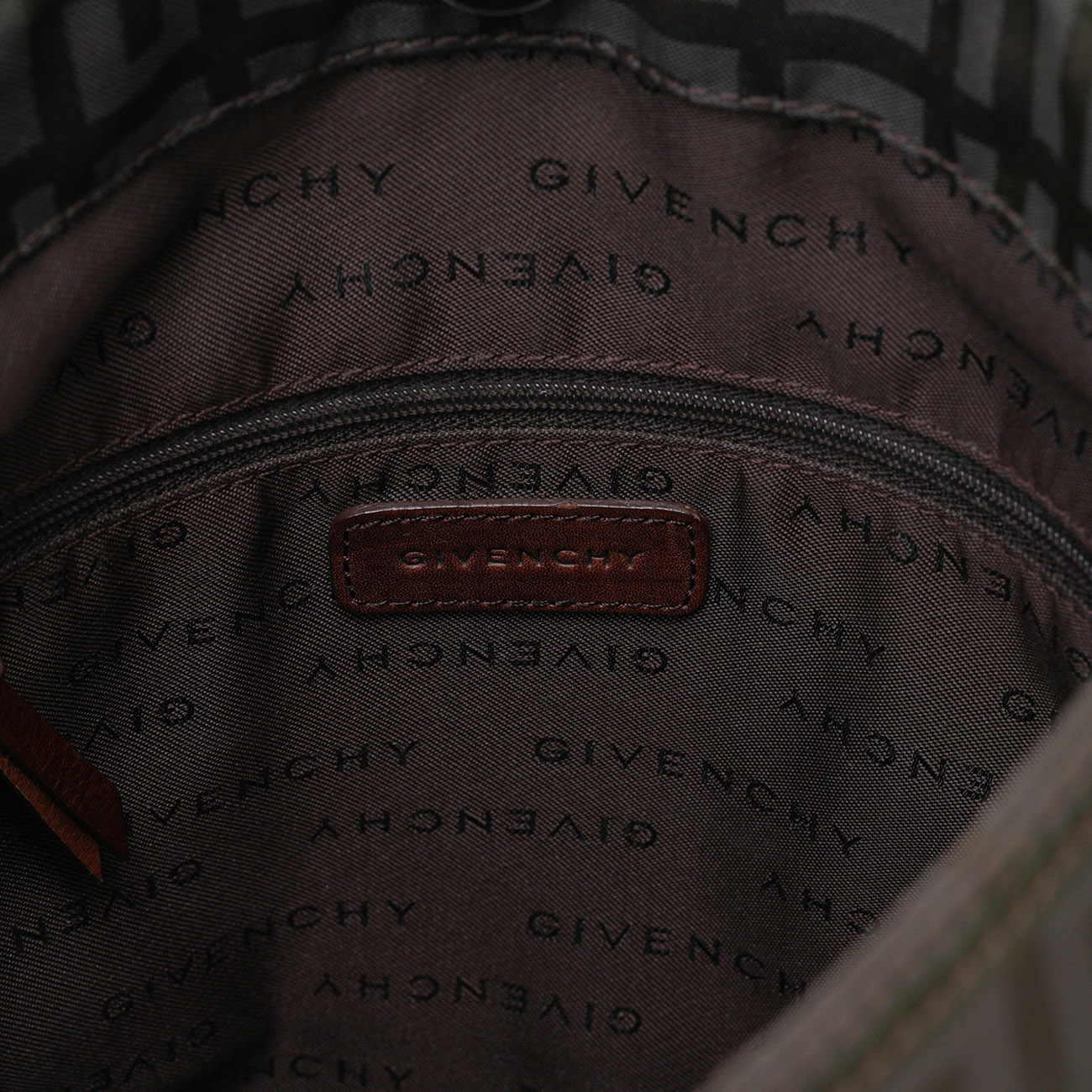 GIVENCHY(USED)지방시 로고 크로스백