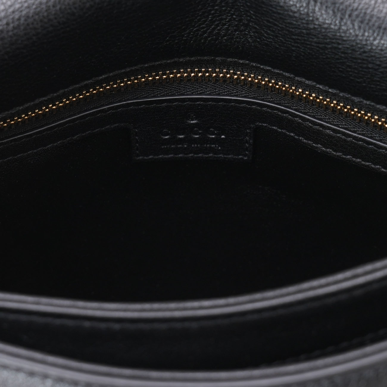 GUCCI(USED)구찌 699210 블론디 미듐 숄더백