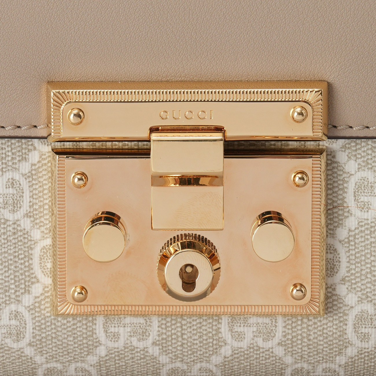 GUCCI(USED)구찌 735103 패드락 미니 숄더백