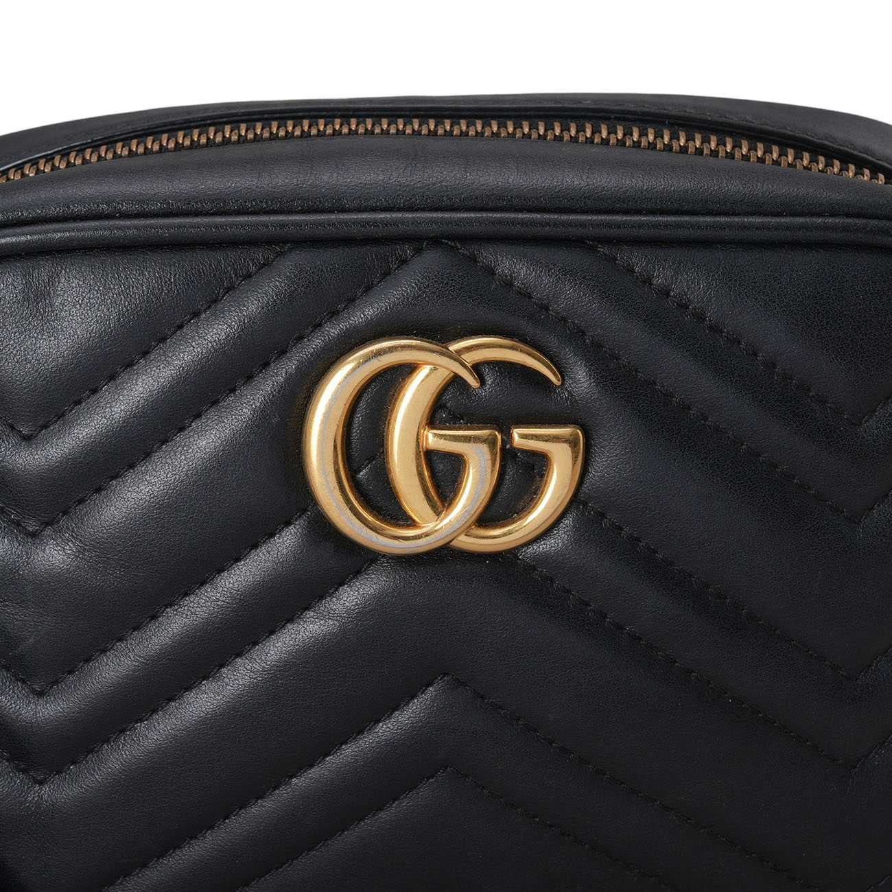 GUCCI(USED)구찌 448065 GG마몽 마틀라세 미니 카메라백