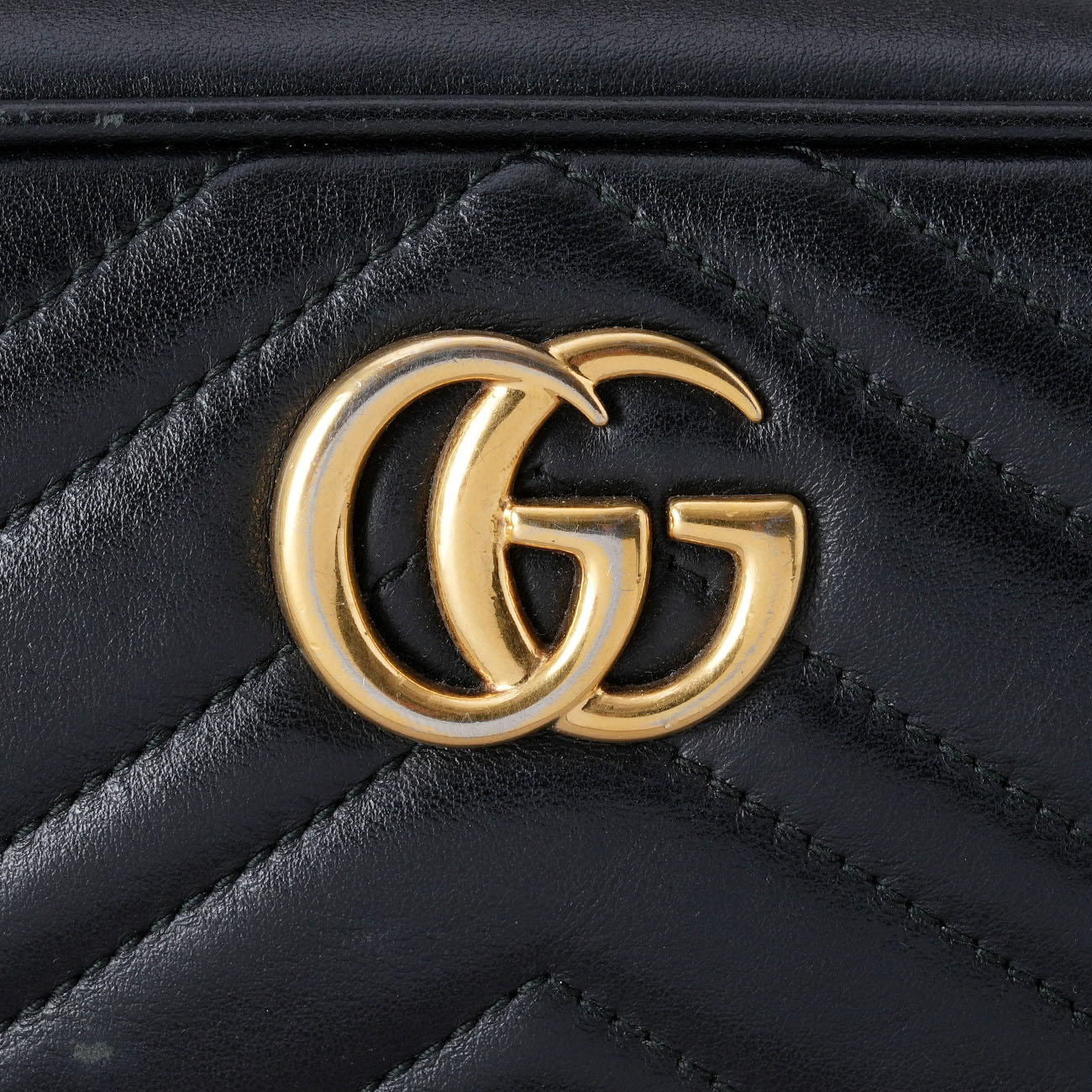 GUCCI(USED)구찌 448065 GG마몽 마틀라세 미니 카메라백