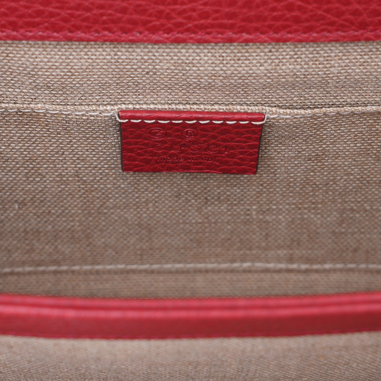 GUCCI(USED)구찌 510304 인터로킹 체인 숄더백