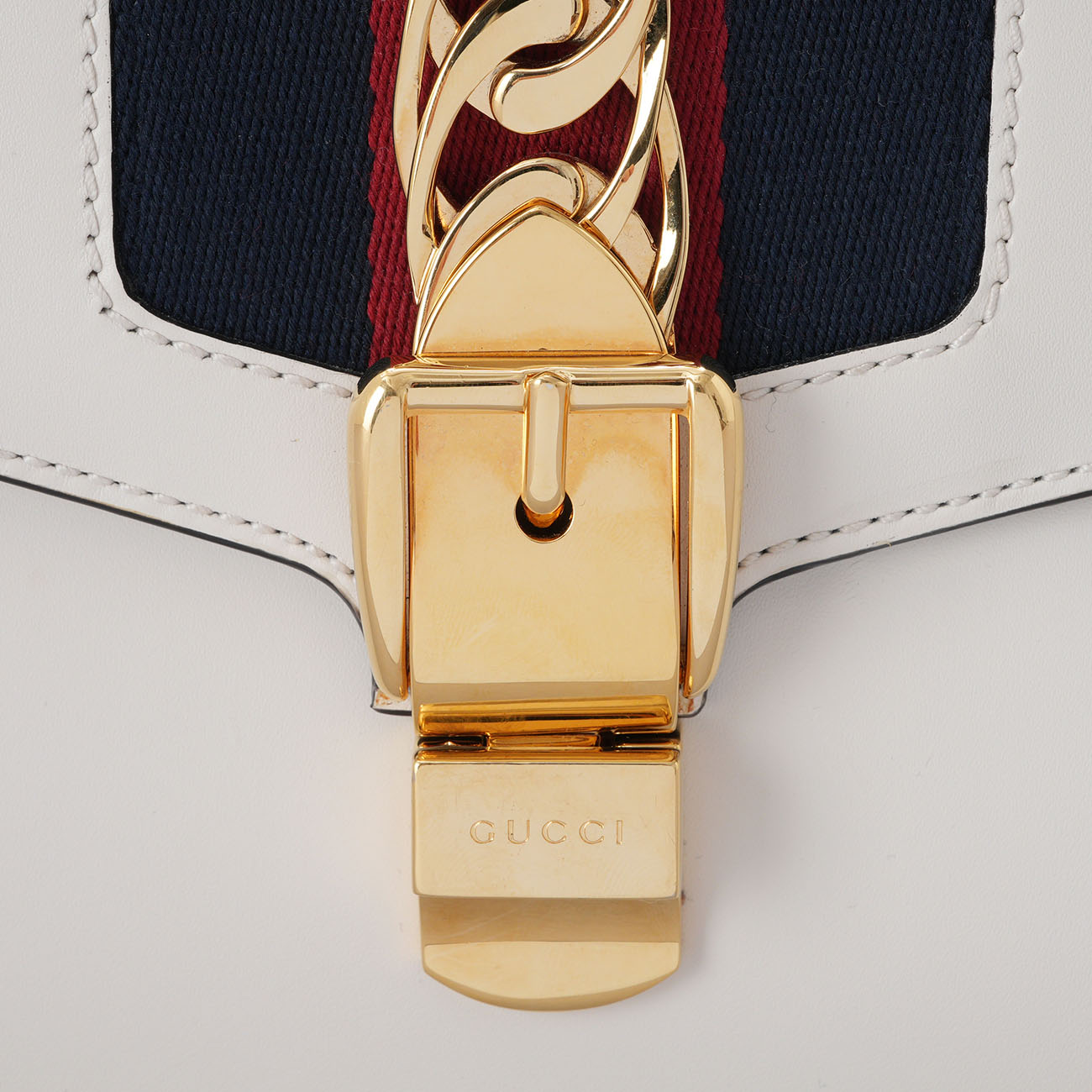 GUCCI(USED)구찌 421882 실비백 화이트