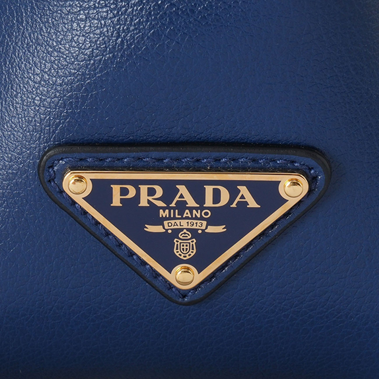 PRADA(USED)프라다 1BH089 소프트레더 카메라백