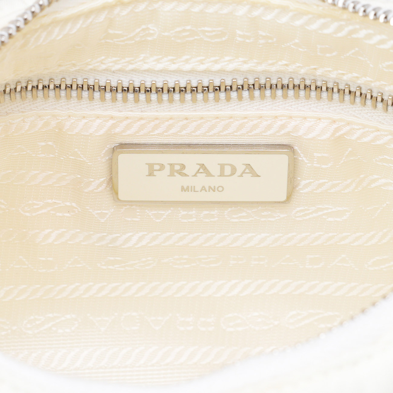 PRADA(USED)프라다 1BC151 리나일론 패딩 호보 백