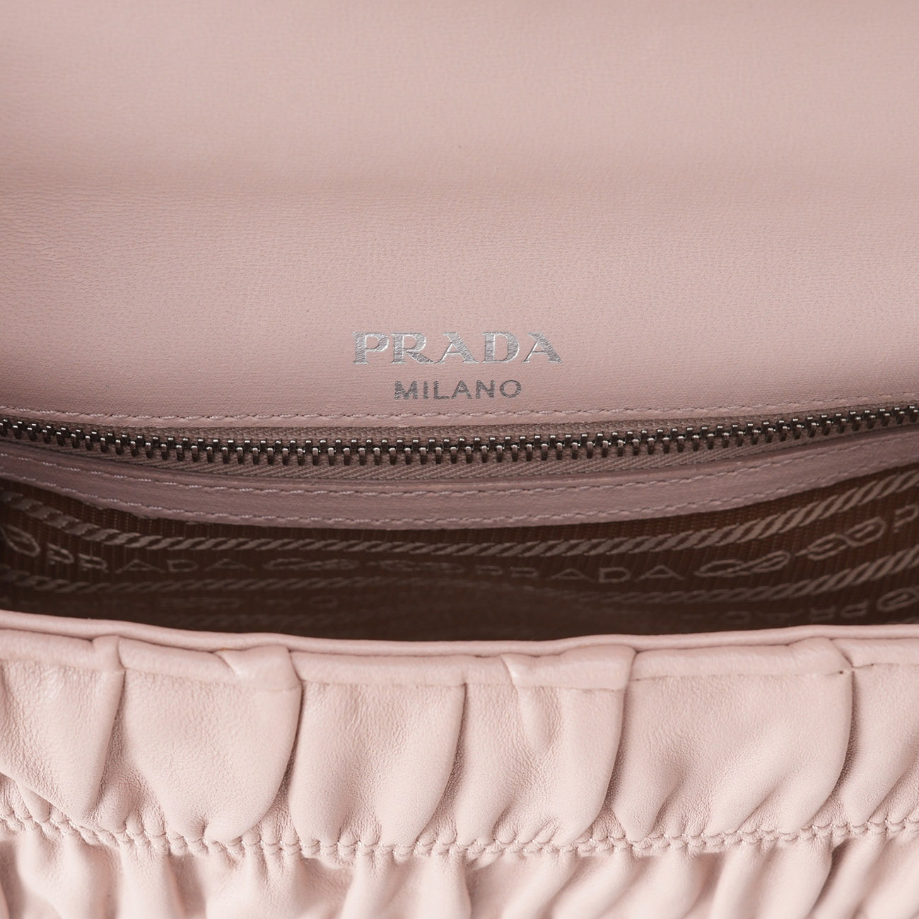 PRADA(USED)프라다 1BD140 나파 고프레 체인 숄더백