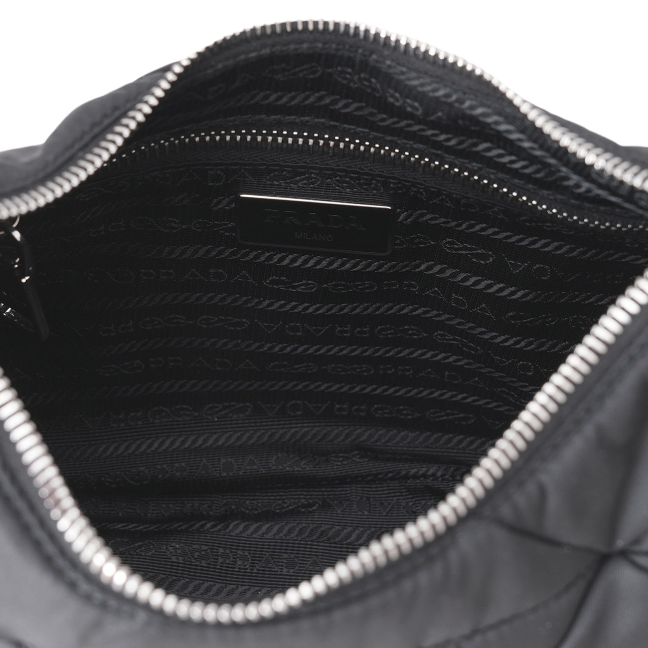 PRADA(USED)프라다 1BC151 리나일론 패딩 호보 백