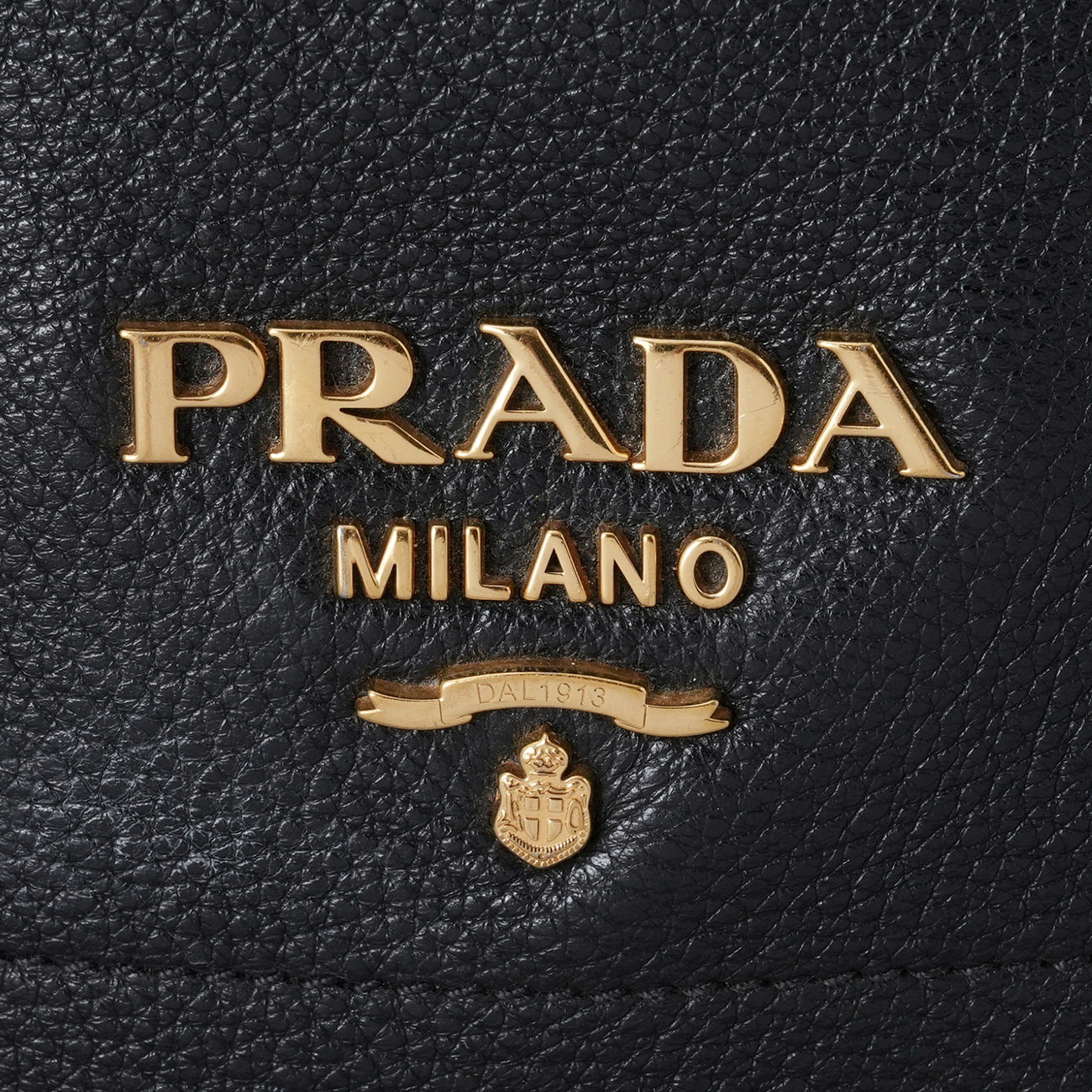 PRADA(USED)프라다 드로스트링 레더 버킷백