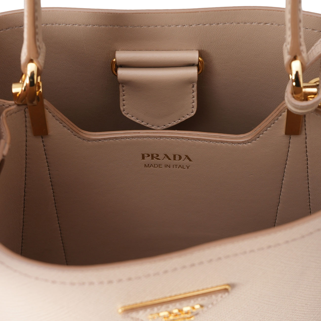 PRADA(USED)프라다 1BA212 사피아노 파니에