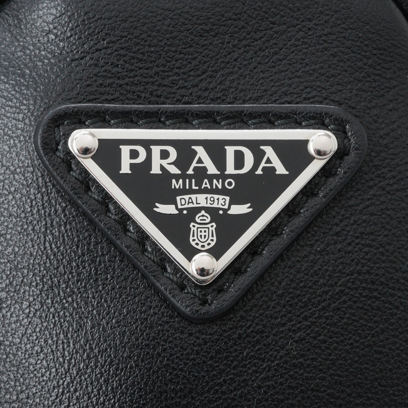 PRADA(USED)프라다 1BH190 트라이앵글 레더 숄더백