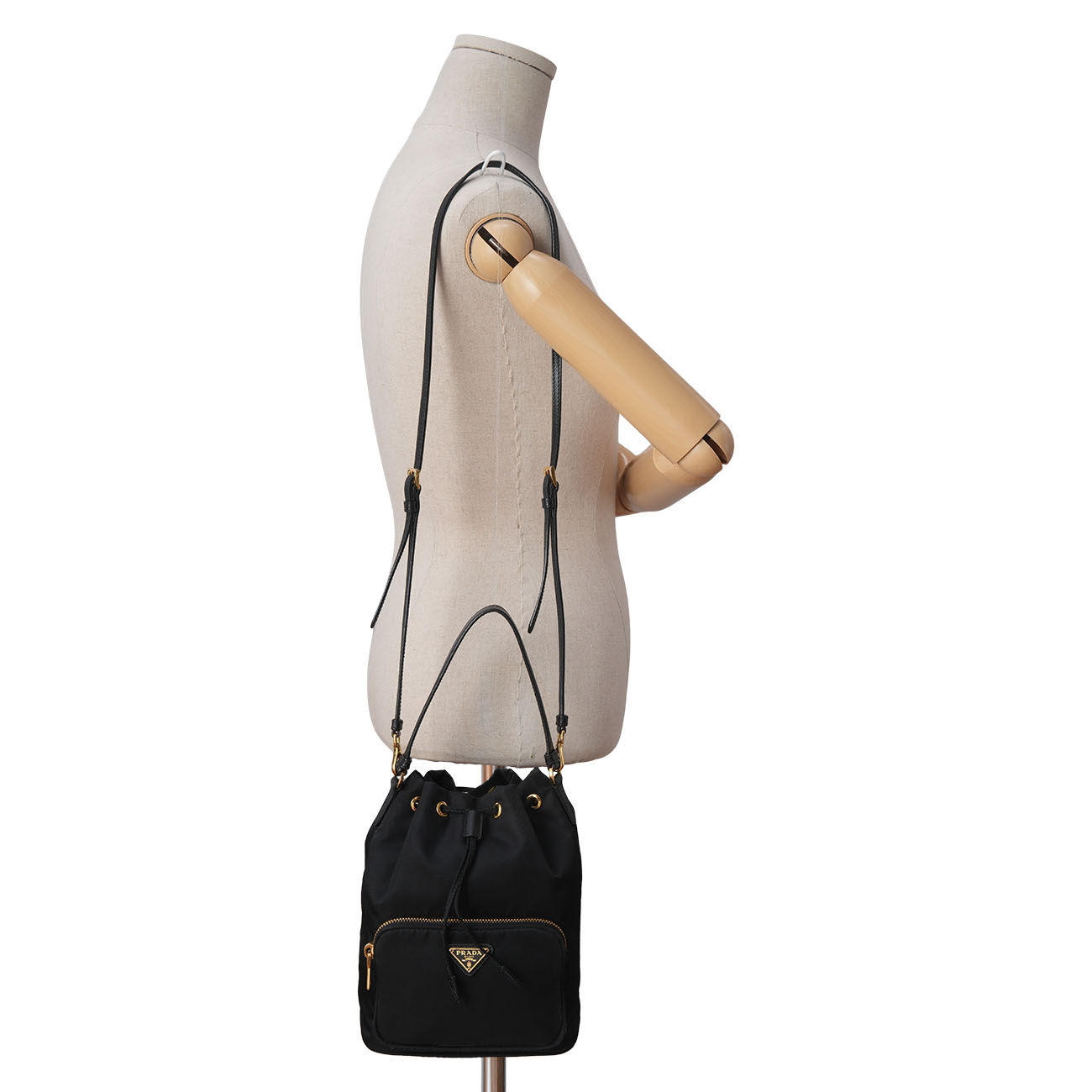 PRADA(USED)프라다 1BH038 리나일론 버킷백