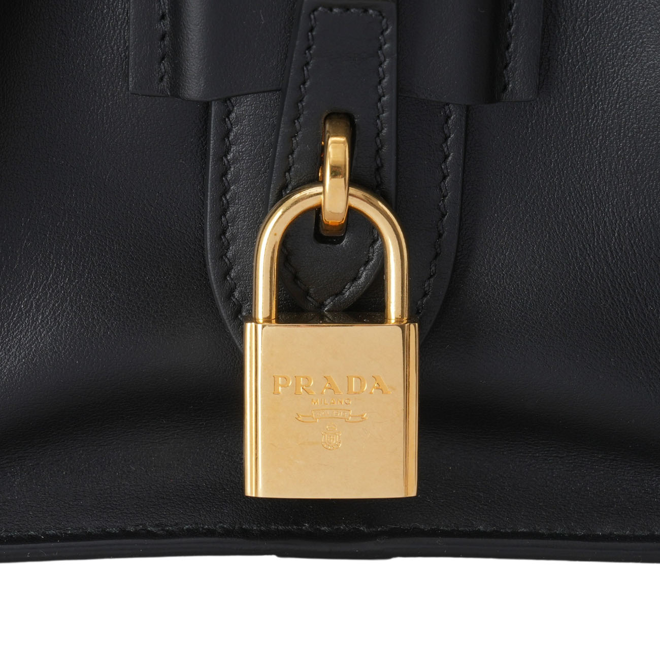 PRADA(USED)프라다 1BA046 사피아노 에스플러네이드