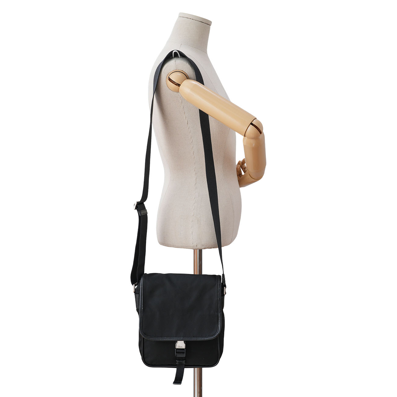 PRADA(USED)프라다 나일론 메신저백