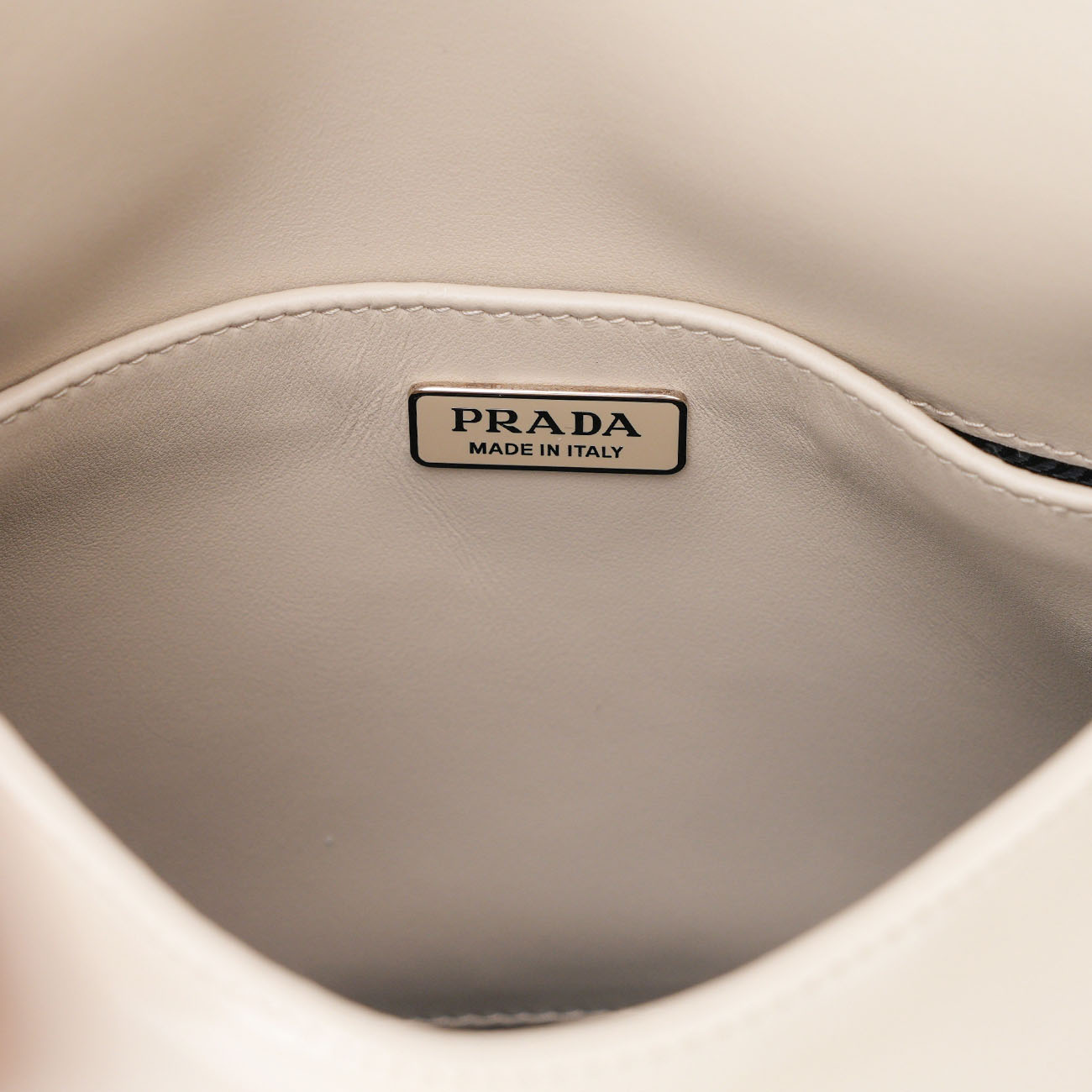 PRADA(USED)프라다 1BD303 클레오 브러시드 숄더백