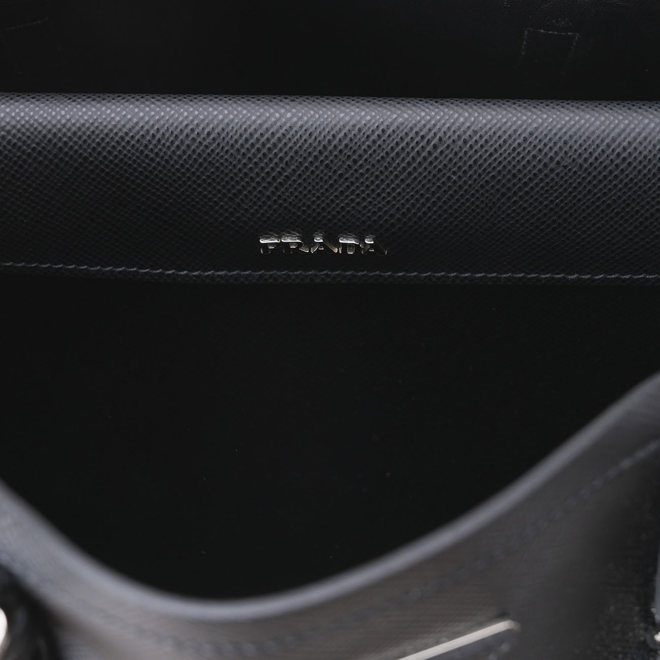 PRADA(USED)프라다 BN2820 사피아노 두블레