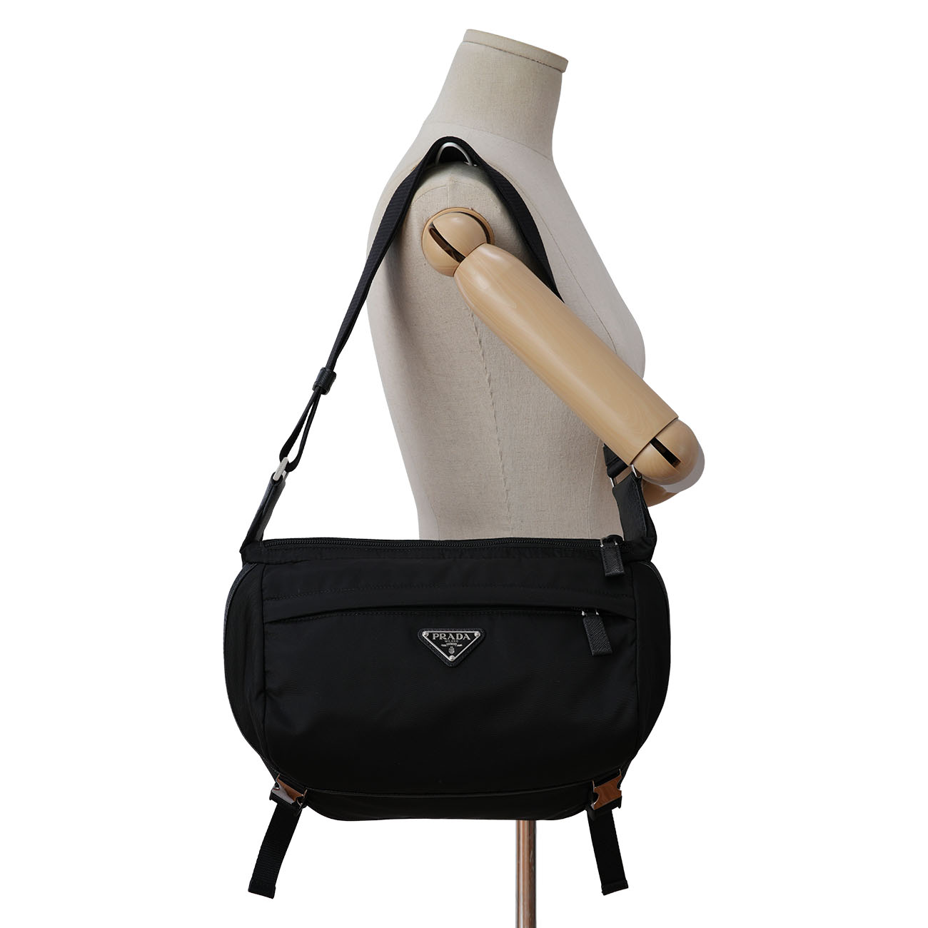 PRADA(USED)프라다 리나일론 바이커백