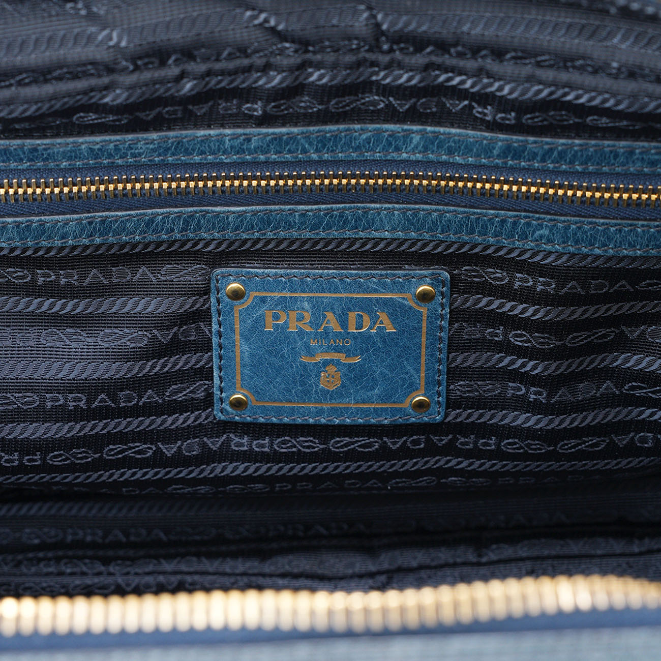 PRADA(USED)프라다 빈티지 레더 숄더백