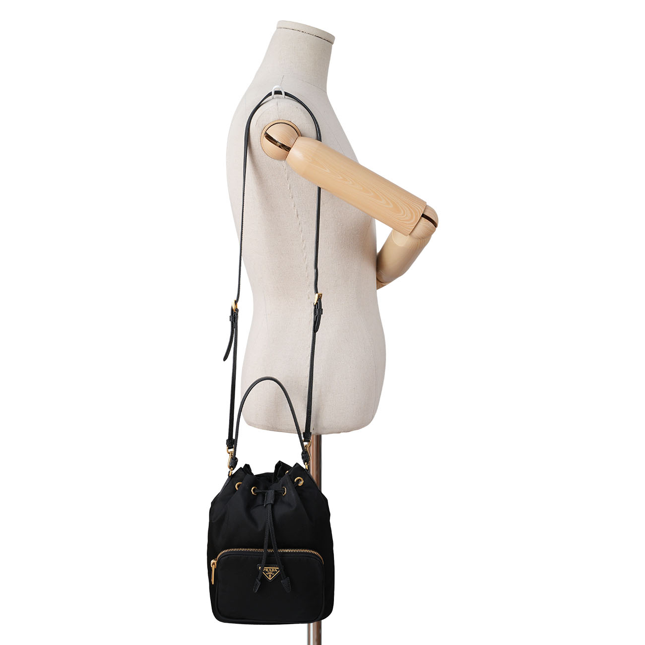 PRADA(USED)프라다 1BH038  리나일론 버킷백