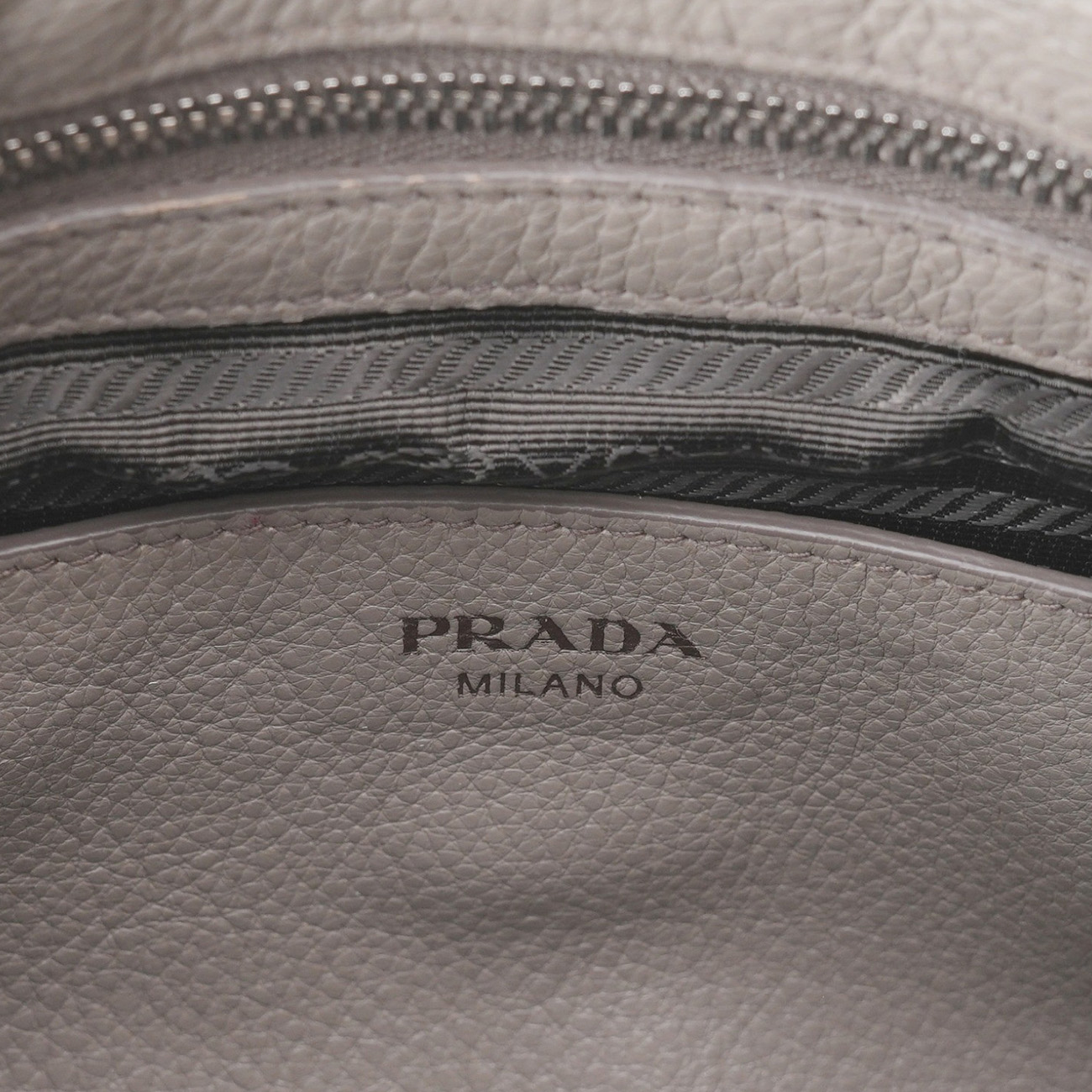PRADA(USED)프라다 비텔로 크로스백