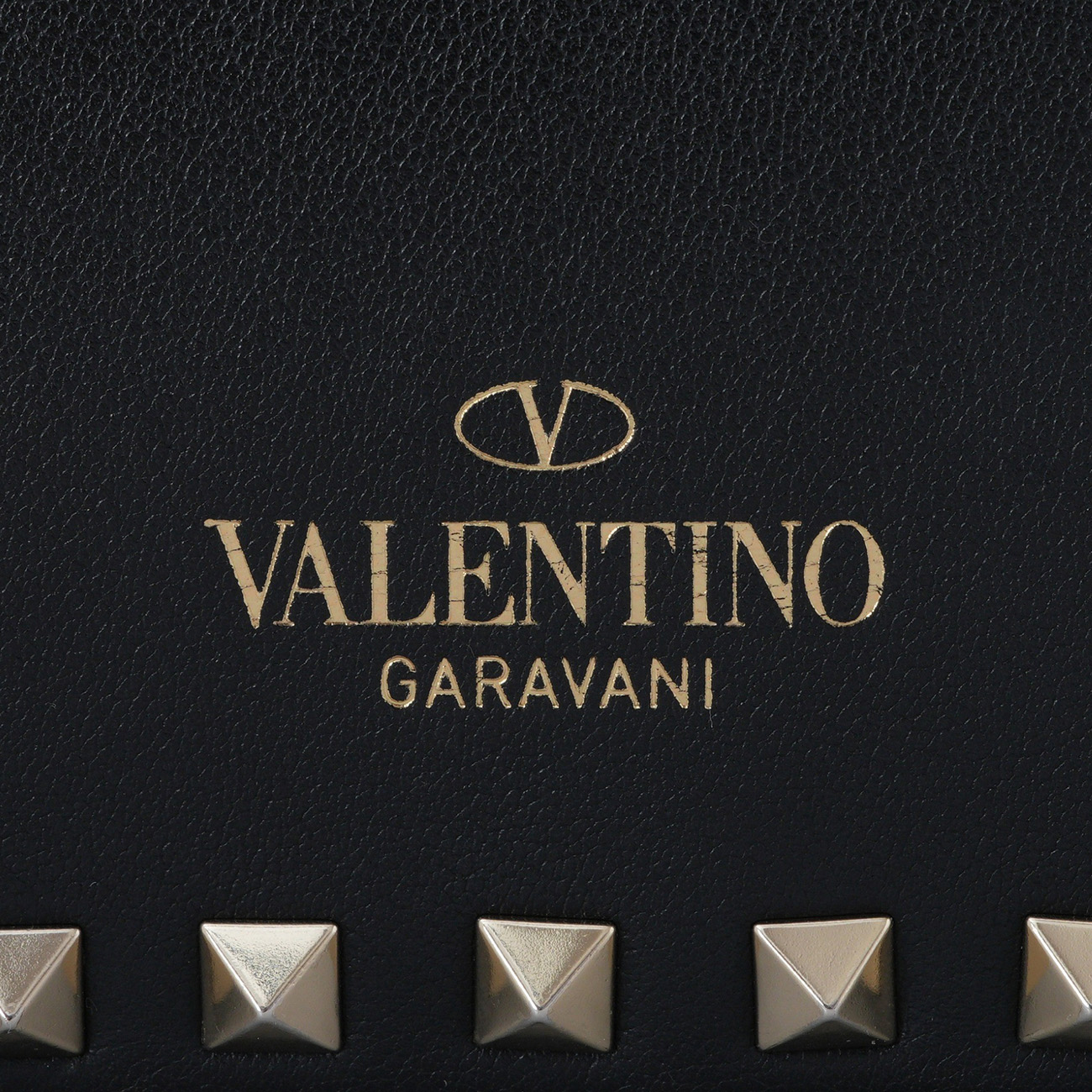 VALENTINO(USED)발렌티노 락스터드 플랩 클러치